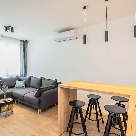 Vogue Apartment *